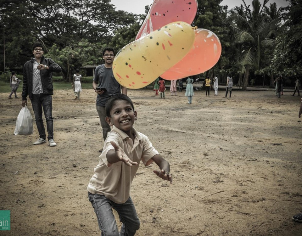 Shelter Home , Kids , Chennai , Indian , Poverty , Happiness , Photography , Orphan , Love , Future , Adopt , Balloon, Catch